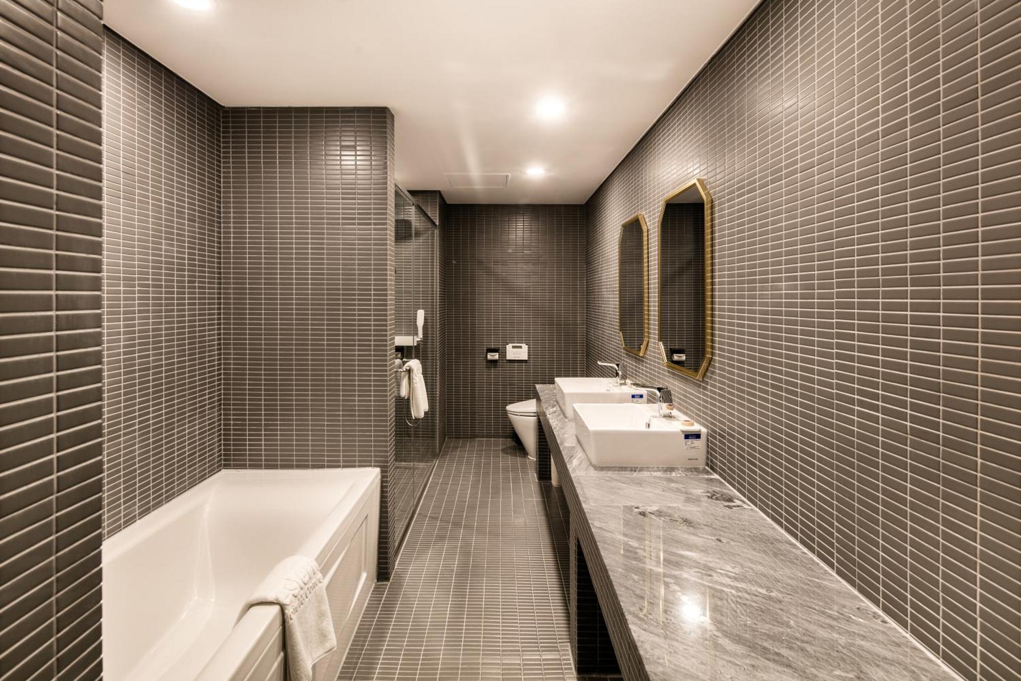 Westernlife Hotel Iksan Номер фото