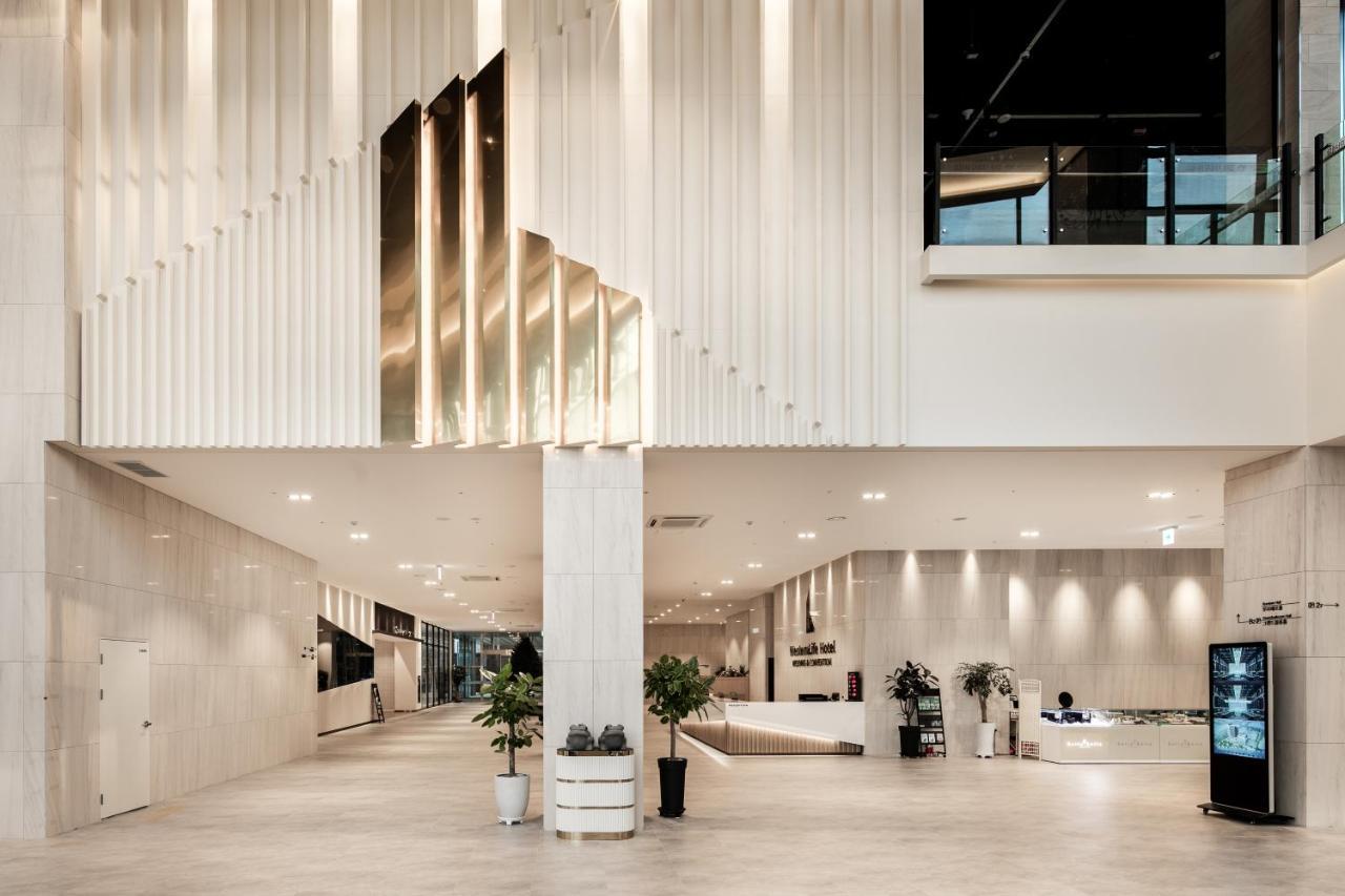 Westernlife Hotel Iksan Екстер'єр фото