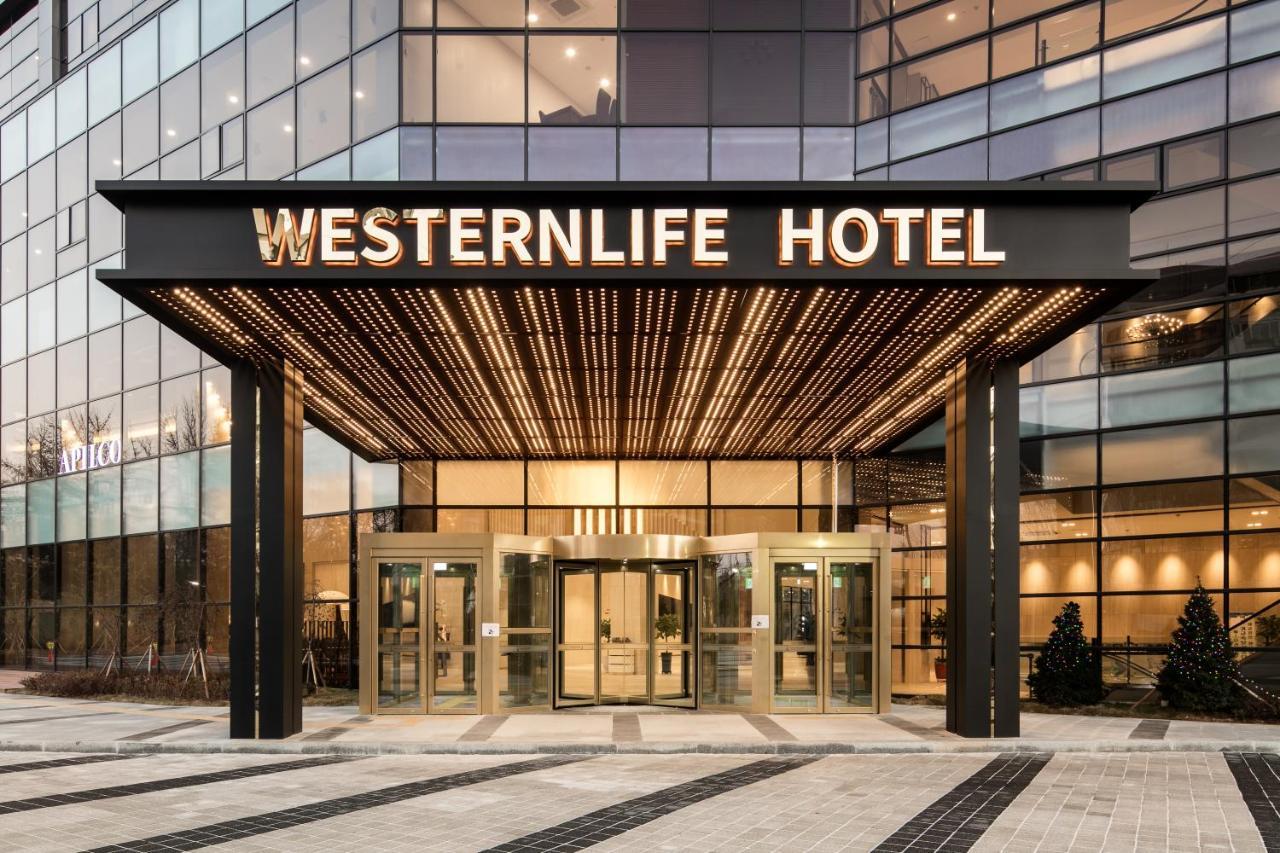 Westernlife Hotel Iksan Екстер'єр фото